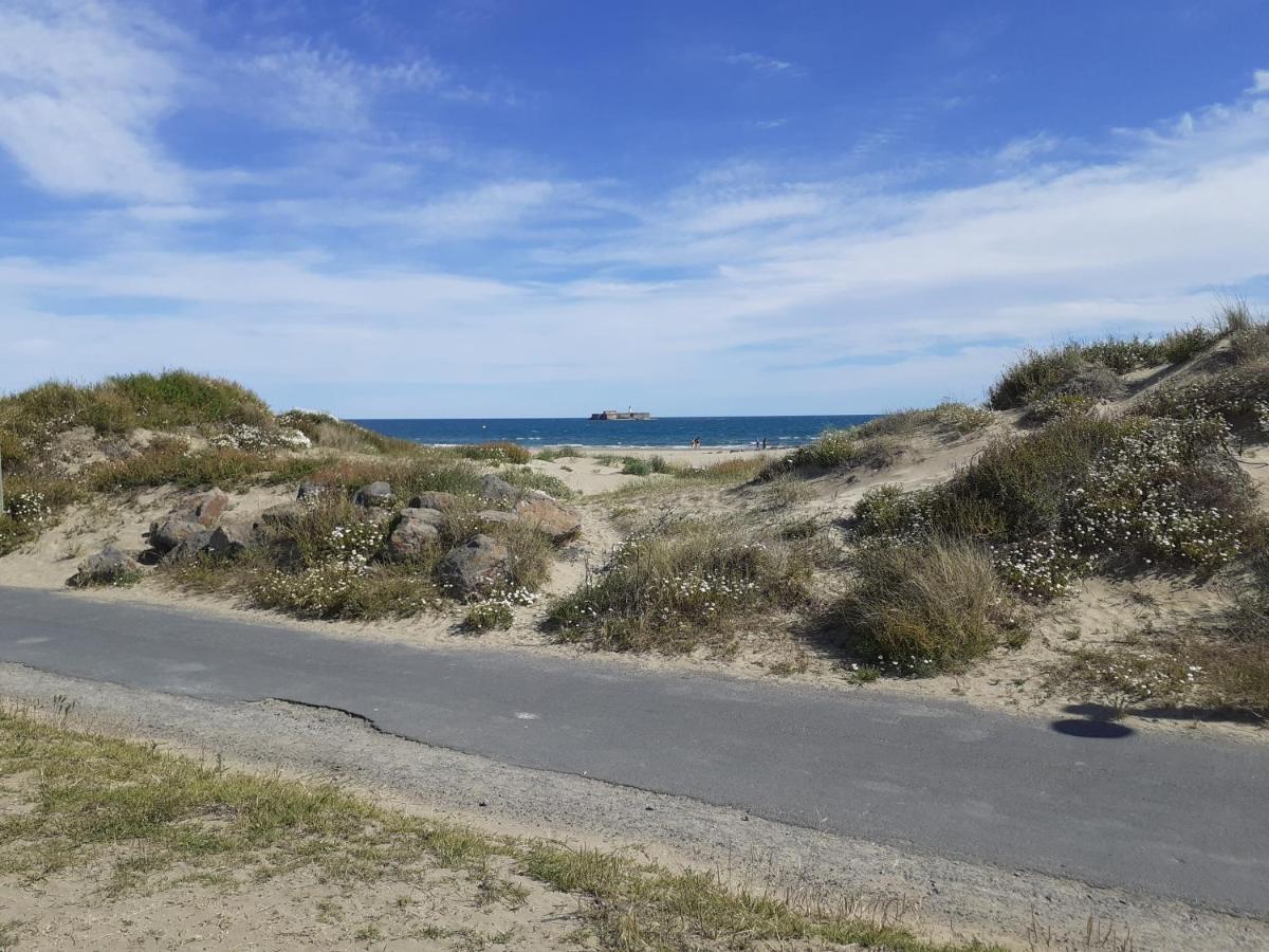 Les Maisons Sur La Plage, T2 Les Pieds Dans L'Eau Agde Kültér fotó